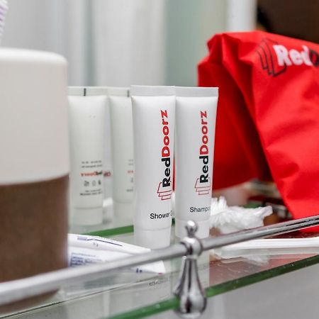 Reddoorz Plus Near Secc 2 호치민 외부 사진